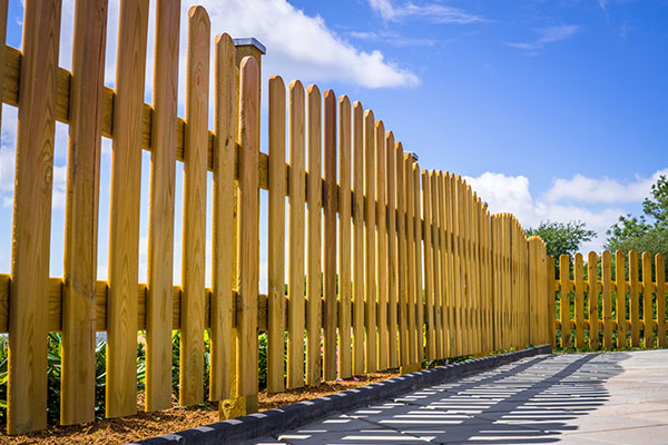 Fence Cleaning